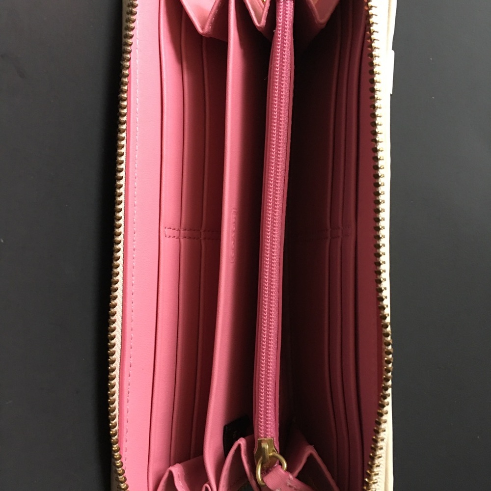 Coach Heritage Accordion Wallet Stripe Signature Tan Pink Monogram Canvas Zip - Picture 7 of 10